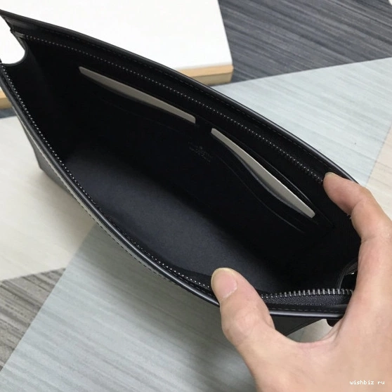 WIS LOUIS VUITTON MM VOYAGE POCHETTE 0907
